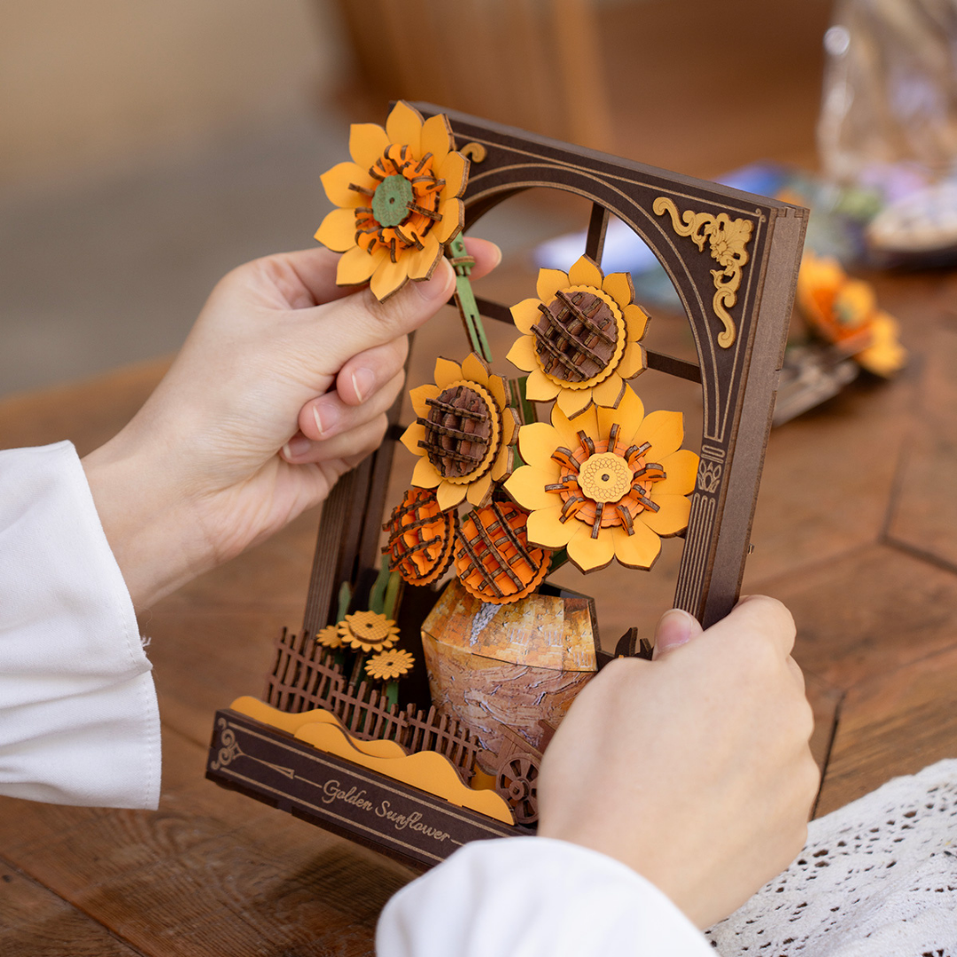 Rowood | Golden Sunflower | DIY 3D Wooden Puzzle Floral Display Kit